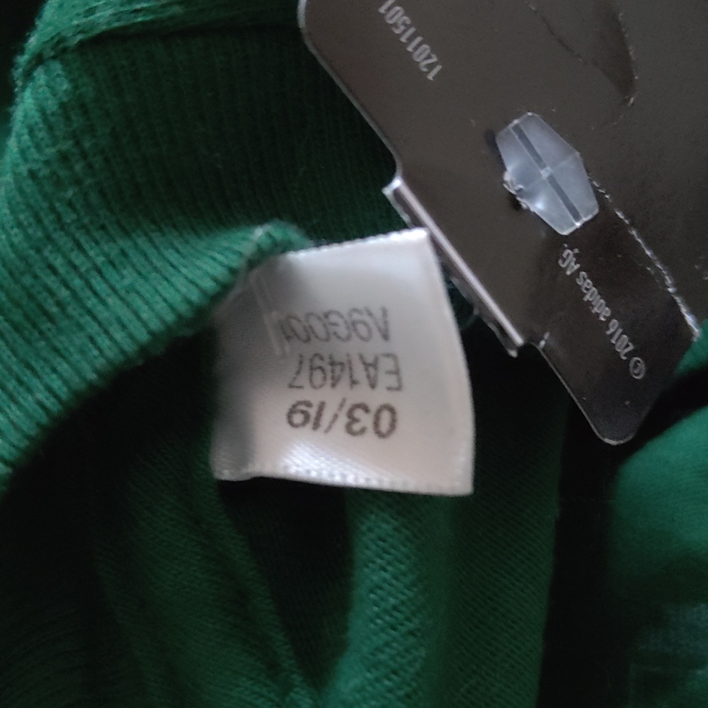 Adidas Men’s Amplifier T-shirt - Size M  New with Tag - Picture 6 of 6